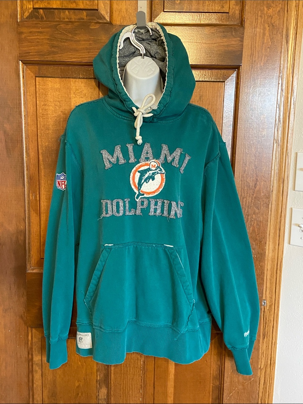 NFL Reebok Miami Dolphin’s Vintage Y2K distress raw hem thick hoodie Size Medium